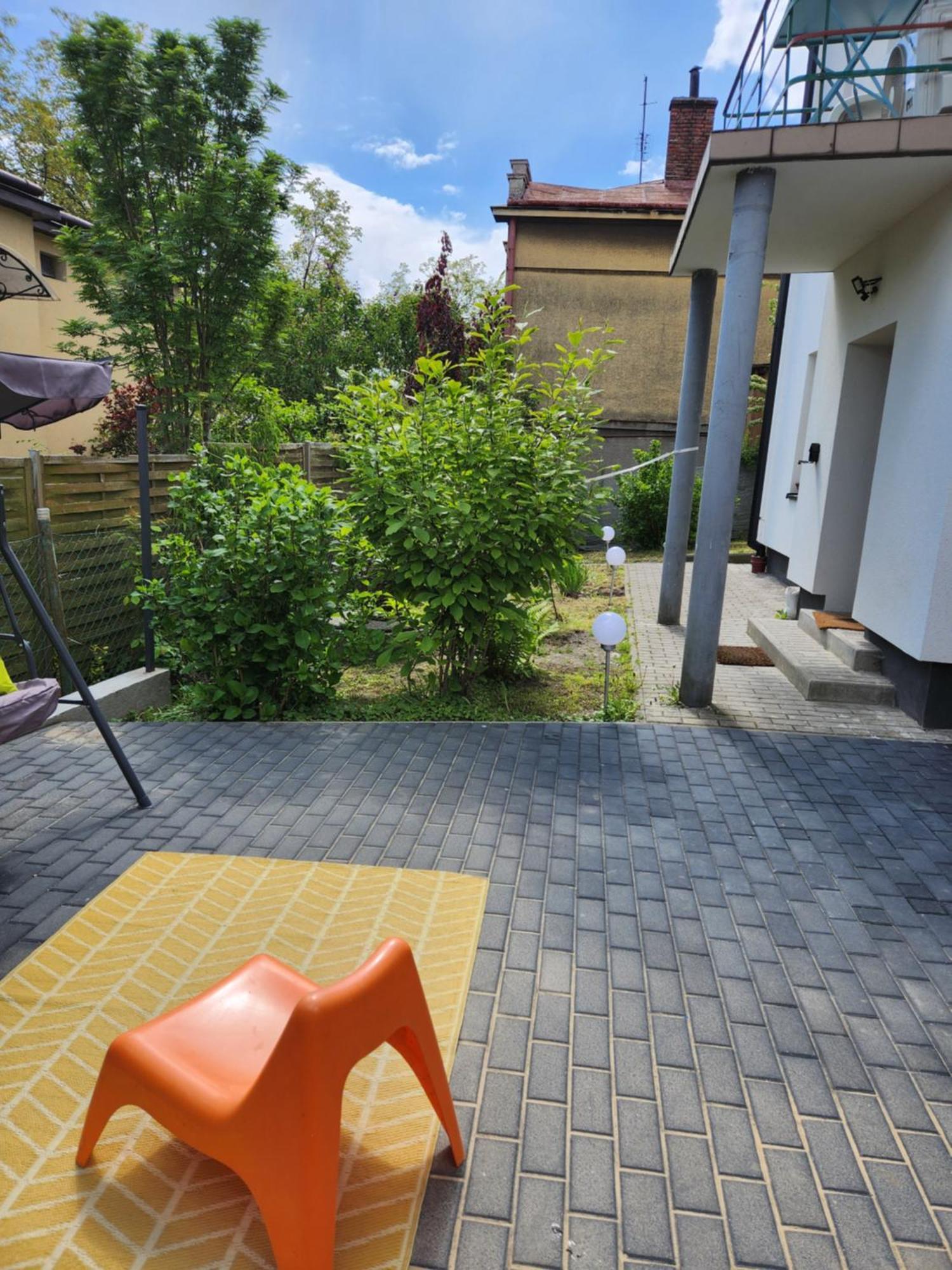 Apartment Retro House Ogrod Prywatny Parking X 2 I Stacja Ladowania Parter
